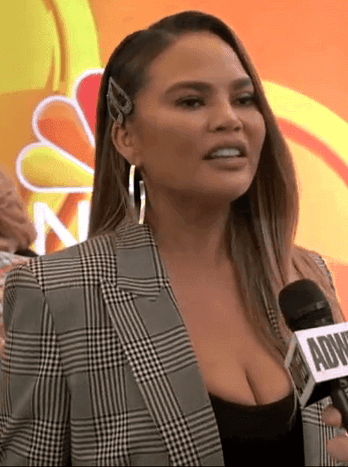 Photo - Chrissy Teigen Photo