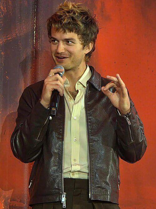 Photo - Joe Keery Photo